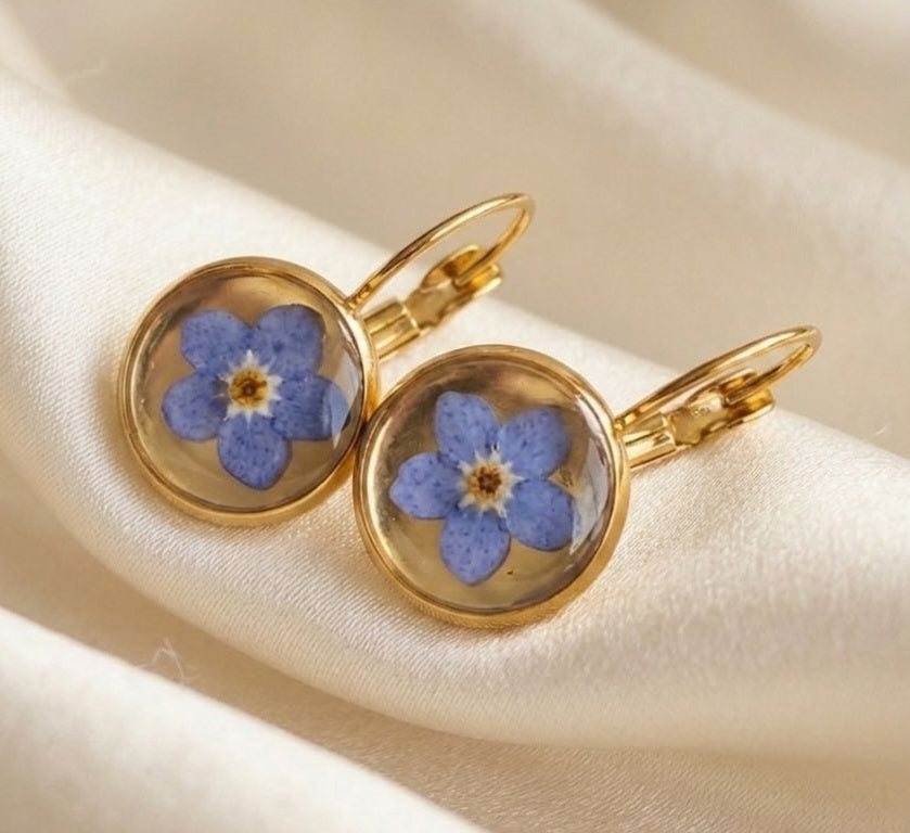 Forget-Me-Not Bloom Jewelry Set in Gold