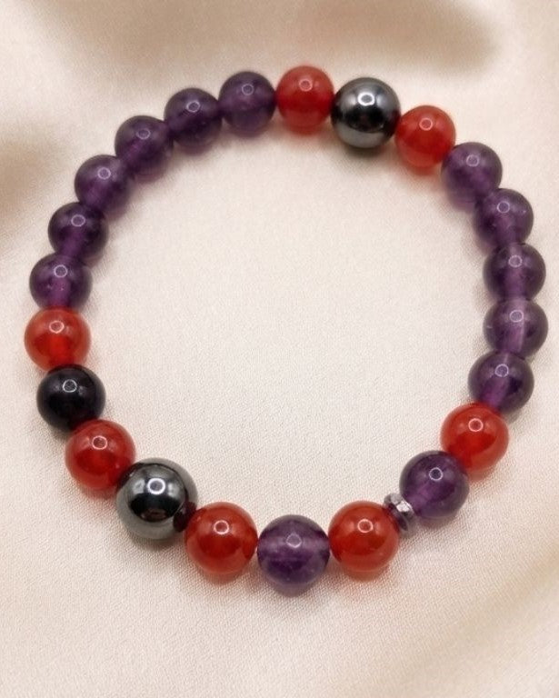 Inner Strength Bracelet – Amethyst, Onyx & Carnelian