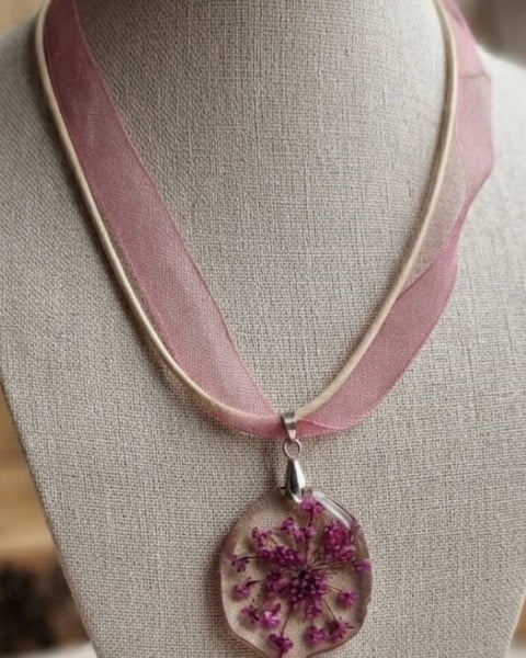 Emerald Whisper Necklace – Preserved Purple Flower Elegance