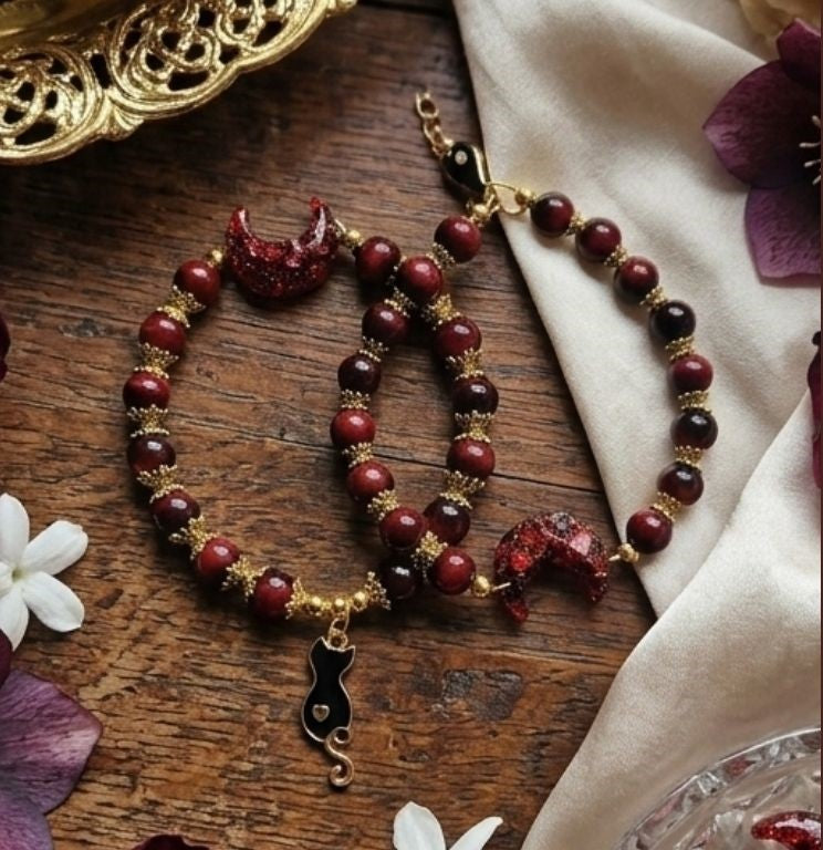 Blood Moon Feline Bracelet – Mystique, Protection & Inner Strength