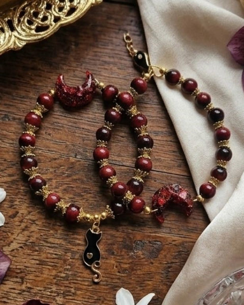 Blood Moon Feline Bracelet – Mystique, Protection & Inner Strength