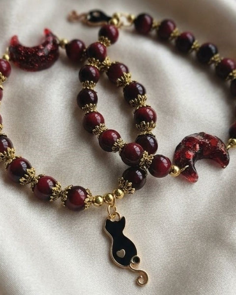 Blood Moon Feline Bracelet – Mystique, Protection & Inner Strength