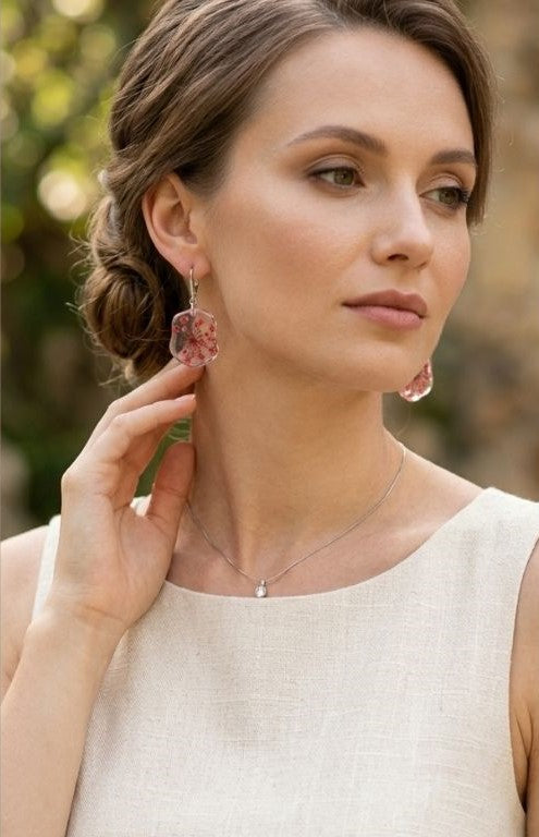 Blush Petal Earrings – Preserved Flower Resin Elegance
