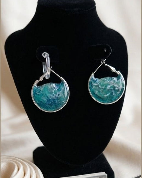 Ocean Whisper Emotion Resin Earrings