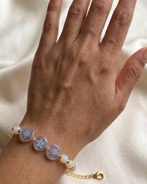 Forget-Me-Not Harmony Bracelet – A Bloom of Love & Serenity