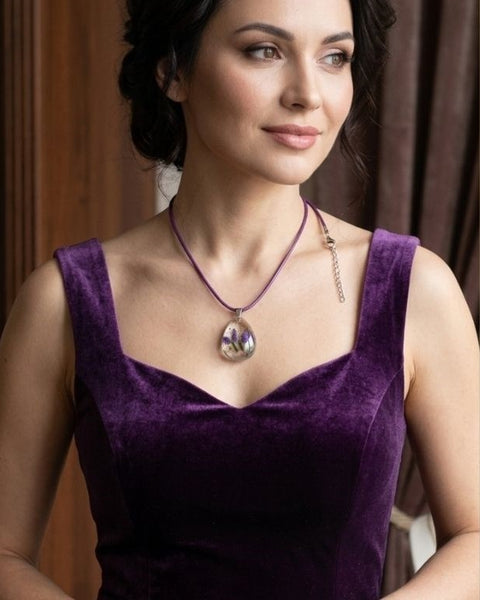 Lilac Meadow Necklace – Resin Bloom with Fabric Chain