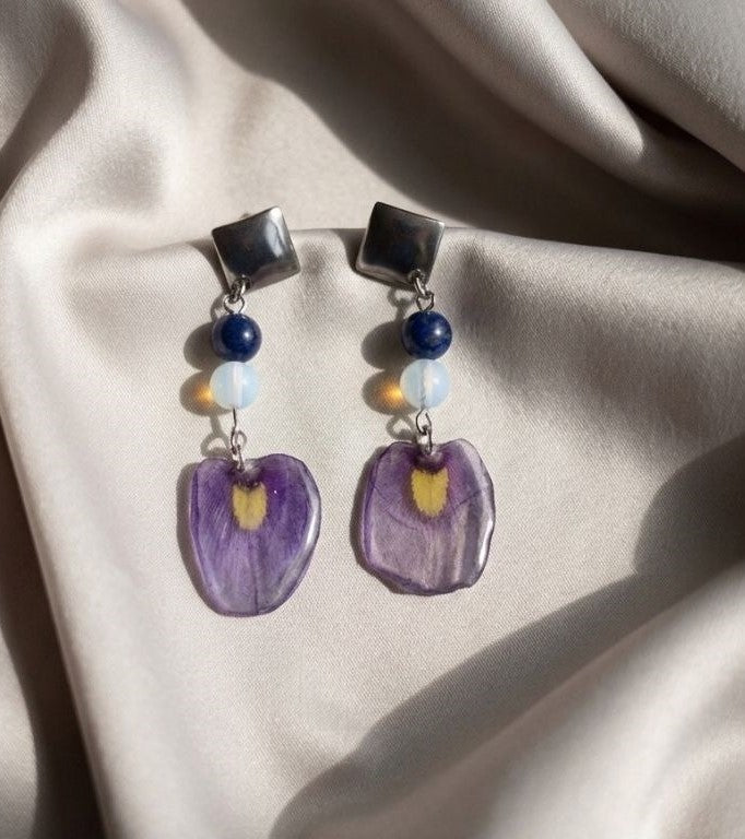 Wisteria Whisper – Preserved Petal Jewelry Set