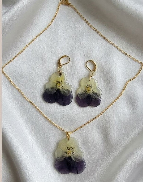 Violet Bloom Jewellery Set