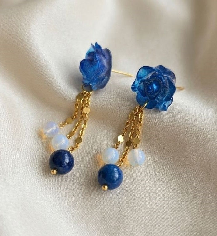 Celestial Bloom Earrings – Blue Resin & Natural Stone Elegance