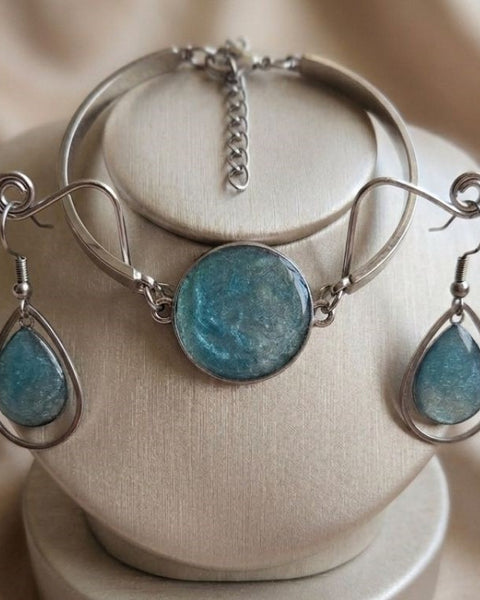 Ocean Tide Jewelry Set – Resin Wave Elegance