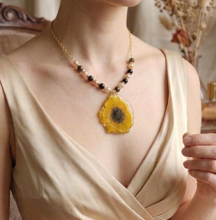 Sunflower Radiance Necklace