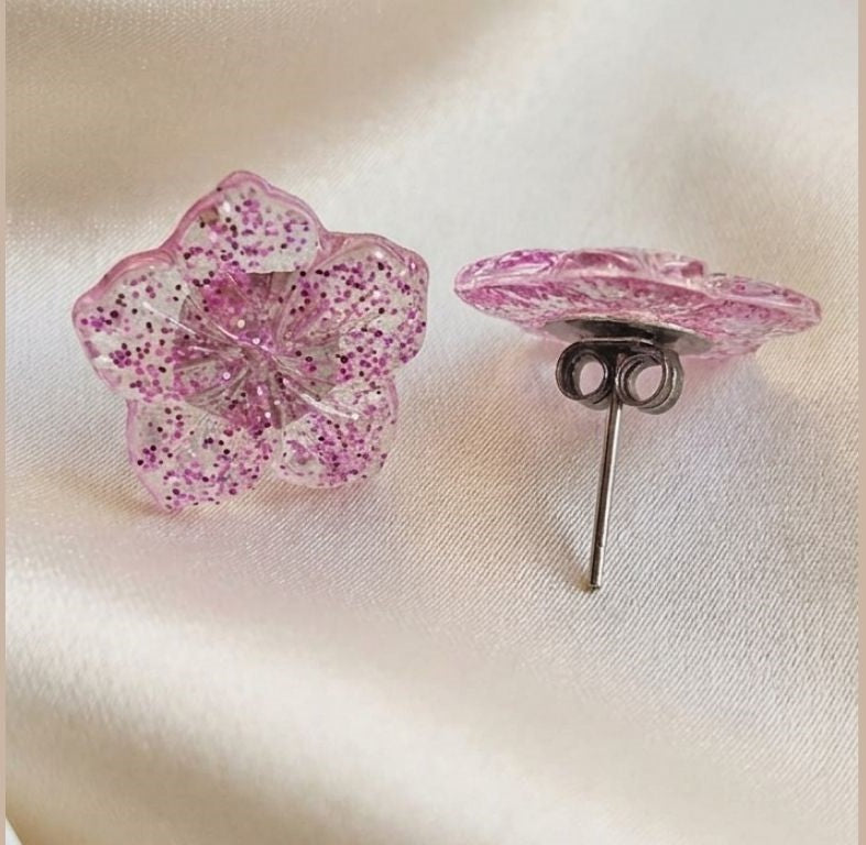 Delicate Colorful Floral Resin Stud Earrings