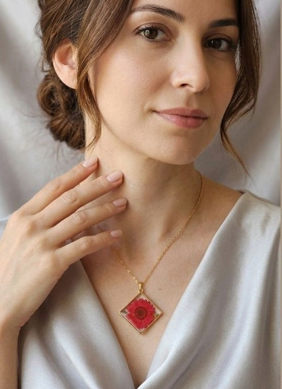Preserved Real Flower Pendant