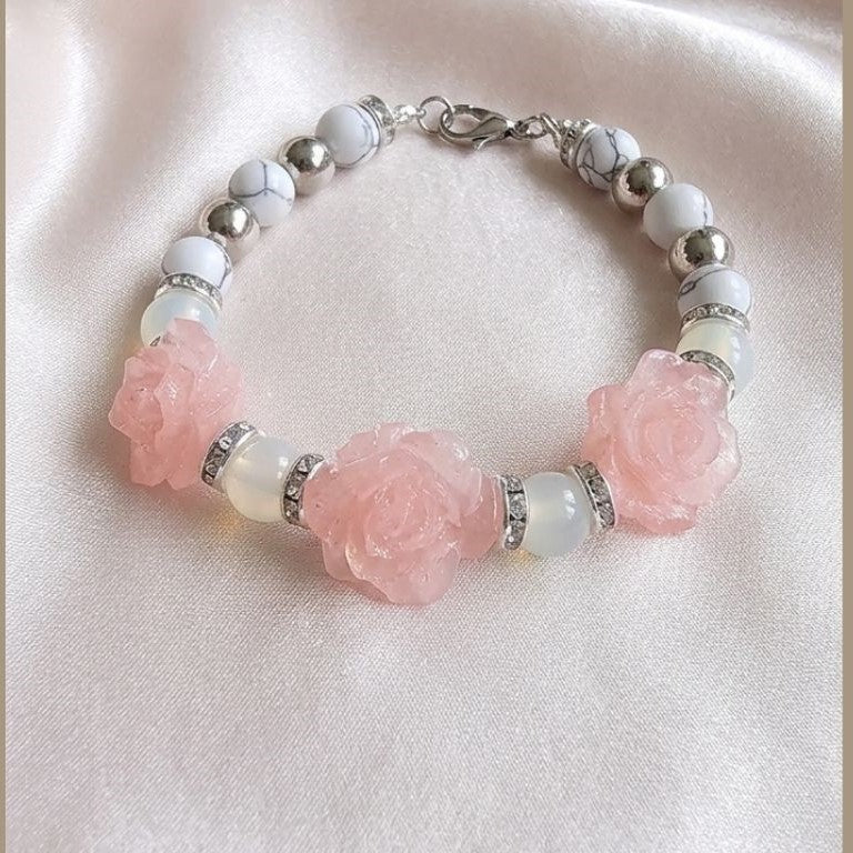 Charming Rose Jewelry Set – Earrings & Bracelet
