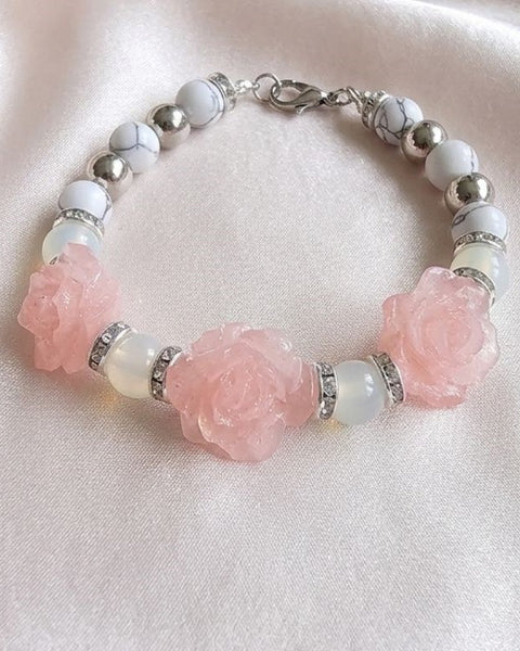 Charming Rose Jewelry Set – Earrings & Bracelet