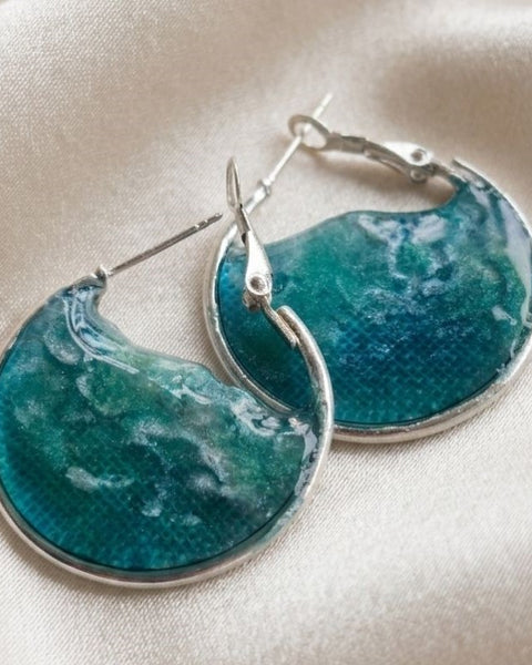 Ocean Whisper Emotion Resin Earrings