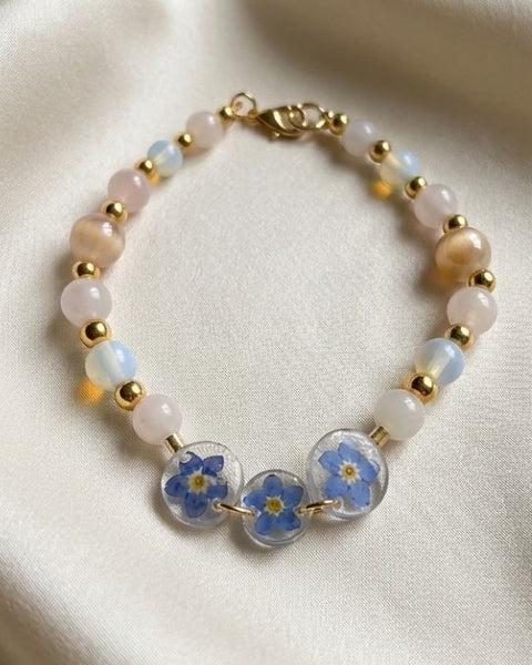 Forget-Me-Not Harmony Bracelet – A Bloom of Love & Serenity