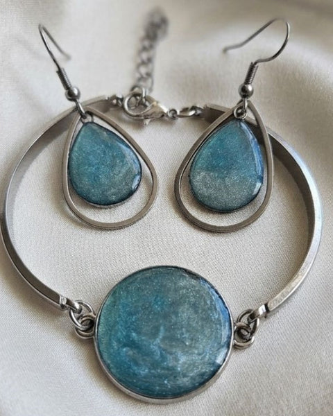 Ocean Tide Jewelry Set – Resin Wave Elegance