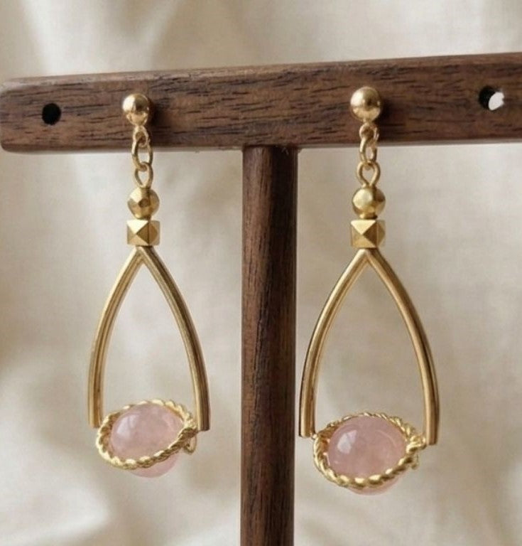 Blush Elegance – Watermelon Cherry Quartz Gold-Tone Earrings