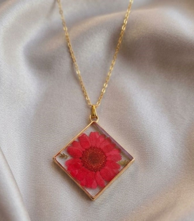 Preserved Real Flower Pendant