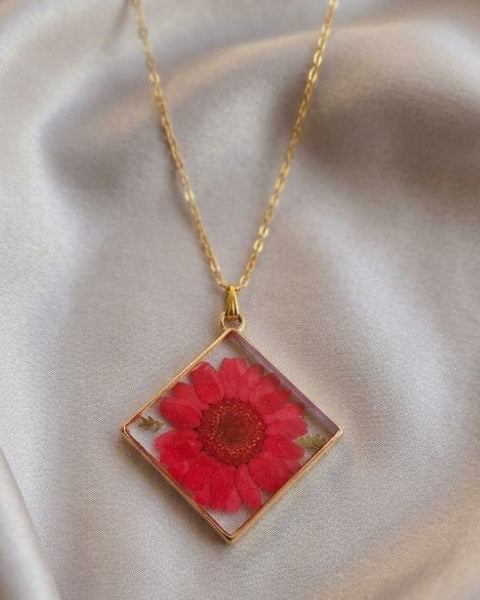 Preserved Real Flower Pendant