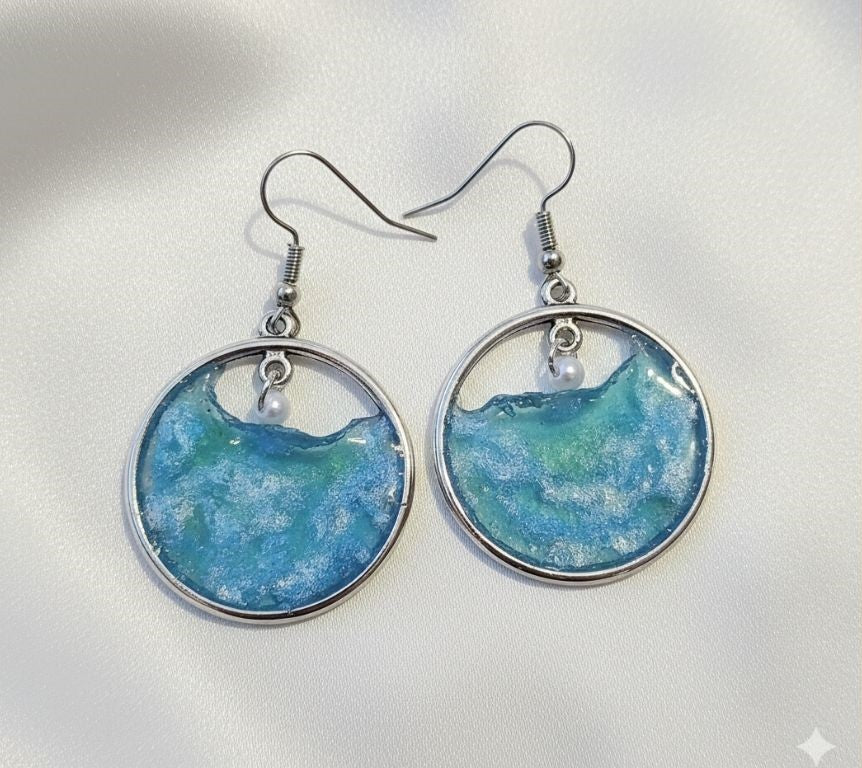 Ocean Breeze Resin Earrings – Sea-Inspired Elegance with Pearl Accents